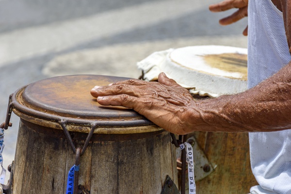 Sur les Routes de la Samba et des Côtiers Paradisiaques