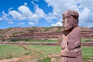 Jour 12 : Excursion vers Tiwanaku