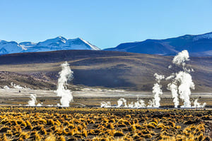 Jour 12 : A la découverte de Geyser del Tatio et de la Valle del Arcoiris