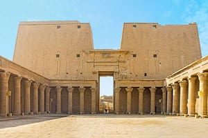 Jour 13 : Temples de Kom Ombo et Edfou