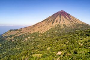 Jour 2 : De Jakarta à Salatiga en avion