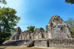 Jour 3 : De Bacalar à Chicanná (2 h de route)