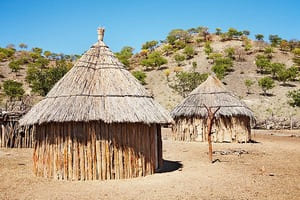 De Damaraland à Opuwo (5 h de route)
