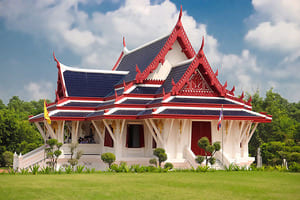 Jour 7 : Visite de Lumbini