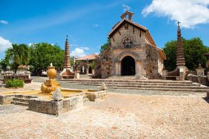 Jour 2 : Une journée d'immersion dans l'histoire dominicaine