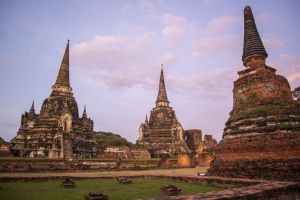 Jour 4 : De Kanchanaburi à Ayutthaya (3 h de route)