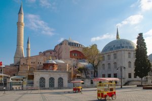 Jour 1 : Arrivée à Istanbul